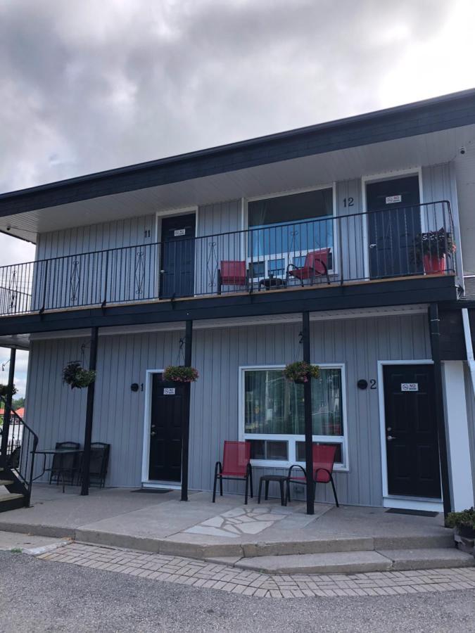 Bobcaygeon New Rockland Motel المظهر الخارجي الصورة