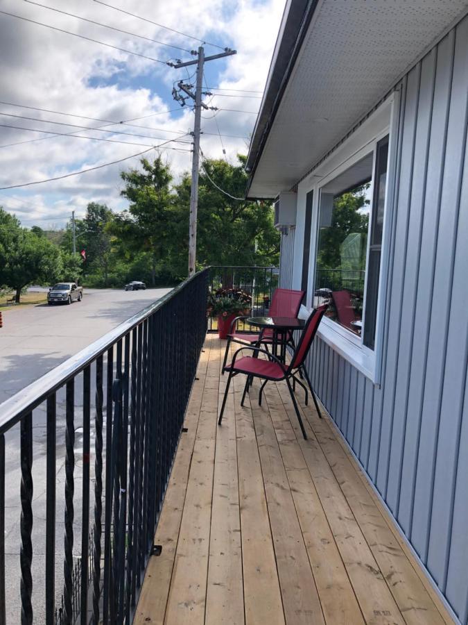 Bobcaygeon New Rockland Motel المظهر الخارجي الصورة