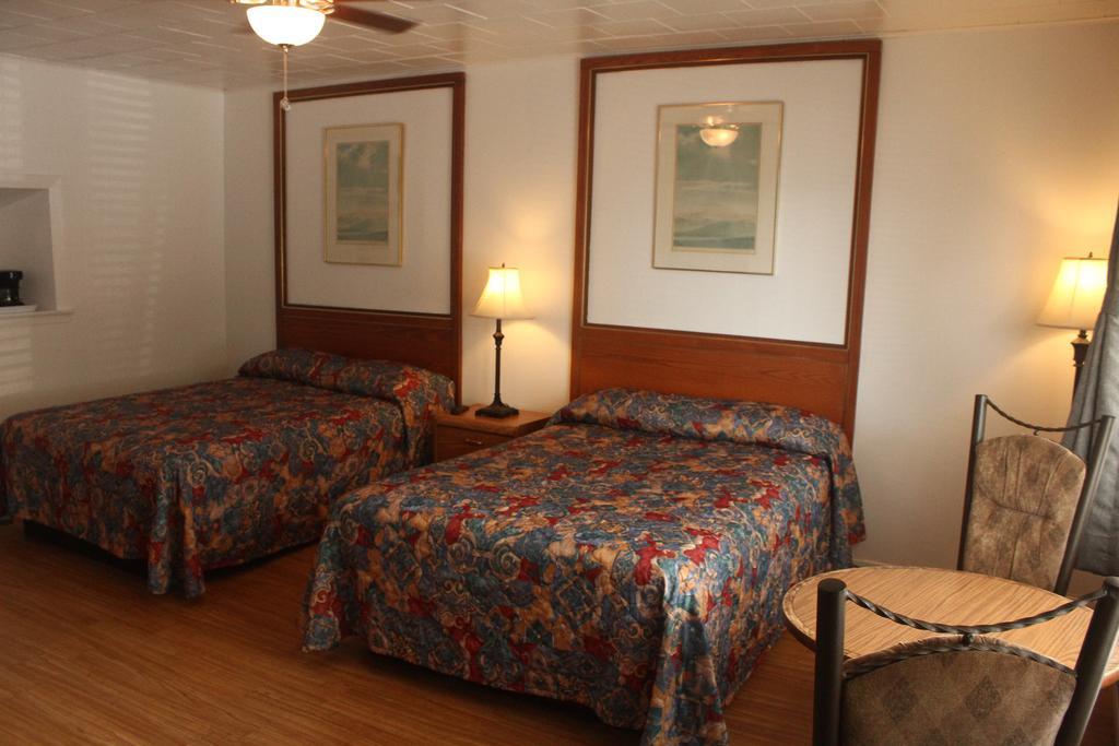 Bobcaygeon New Rockland Motel الغرفة الصورة
