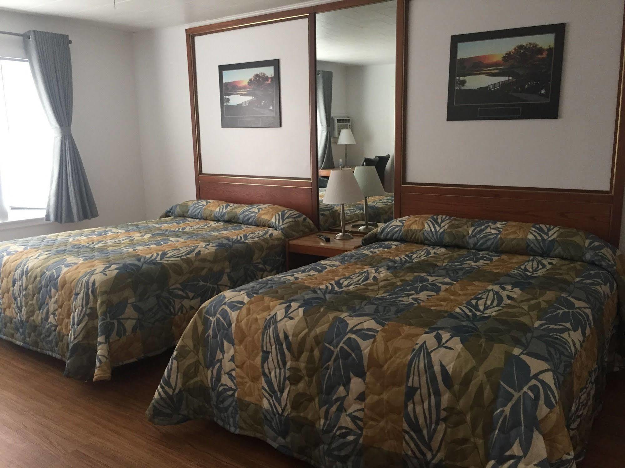 Bobcaygeon New Rockland Motel المظهر الخارجي الصورة